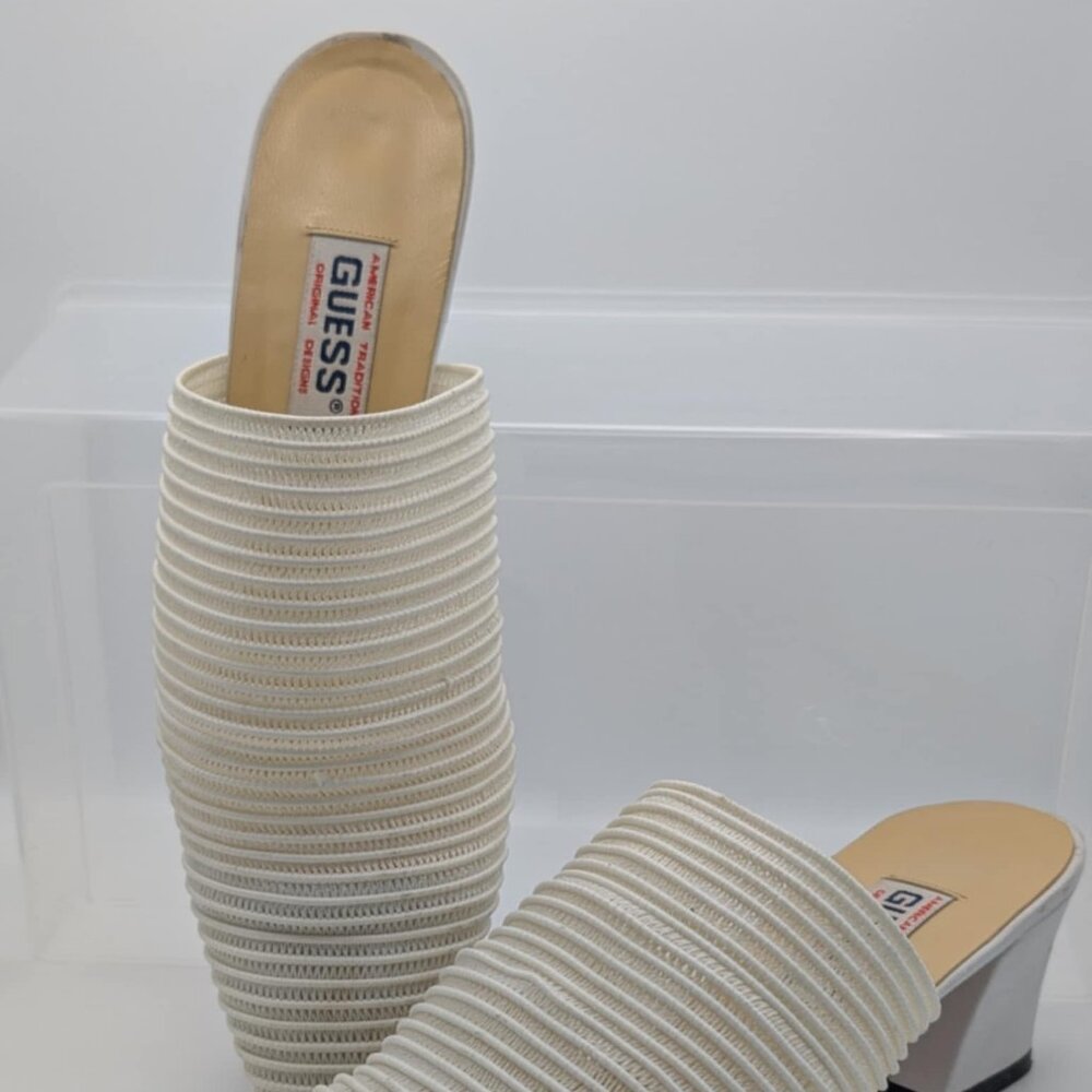 Guess Mule